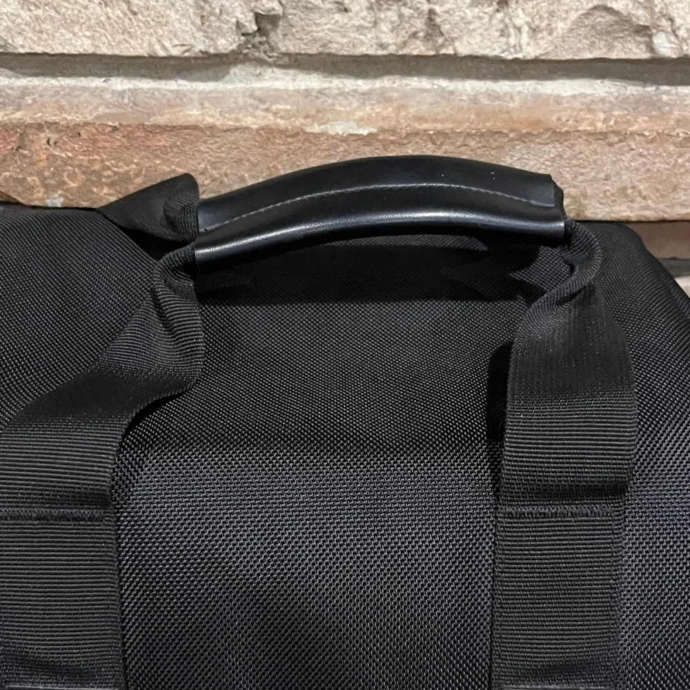 Canon Black and Gray Padded Camera Carrying Bag
